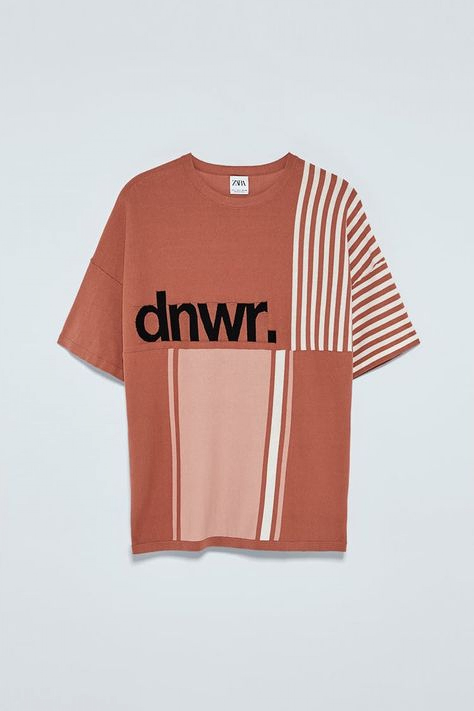 ÁO THUN PHỐI MÀU BẮT MẮT