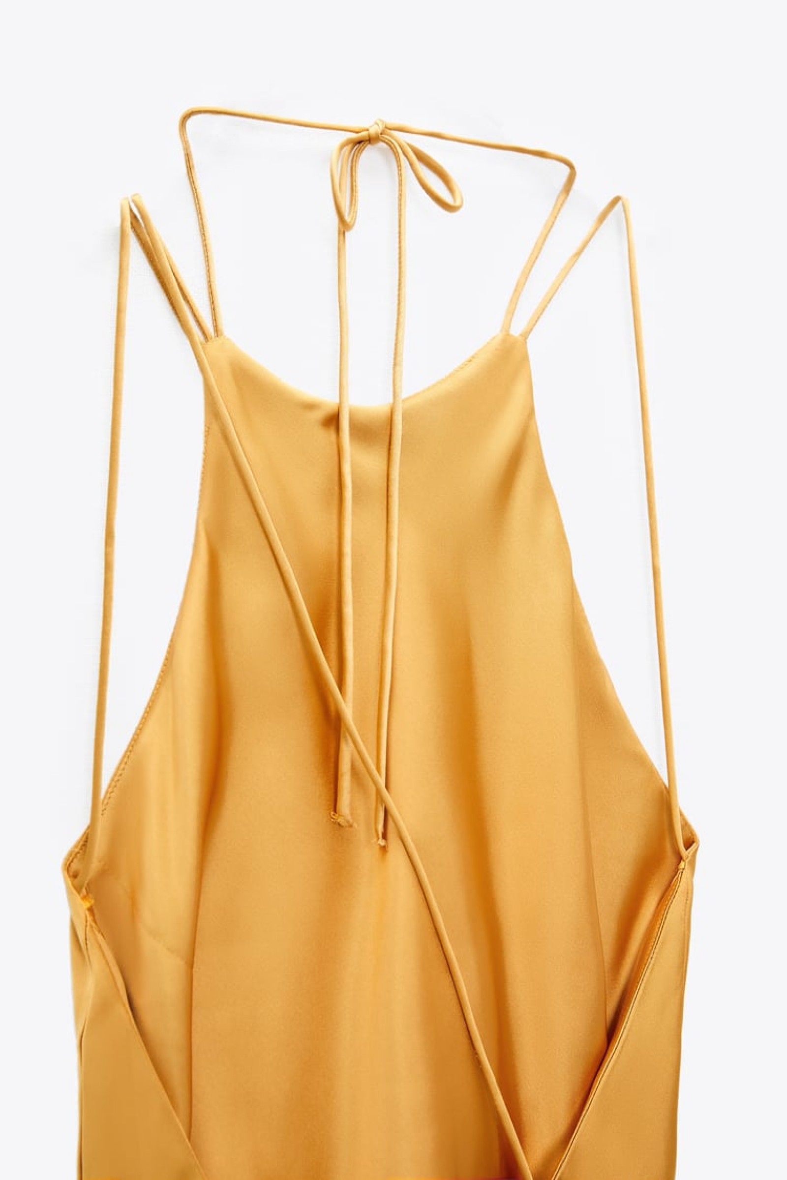 ĐẦM VẢI RŨ BÓNG