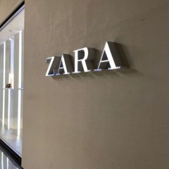 Gần như không quảng cáo, Zara thu hút khách hàng như thế nào?